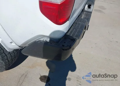 2015 Toyota Tundra Limited 5.7L V8 z USA, uszkodzony, nr VIN 5TFFY5F12FX175298